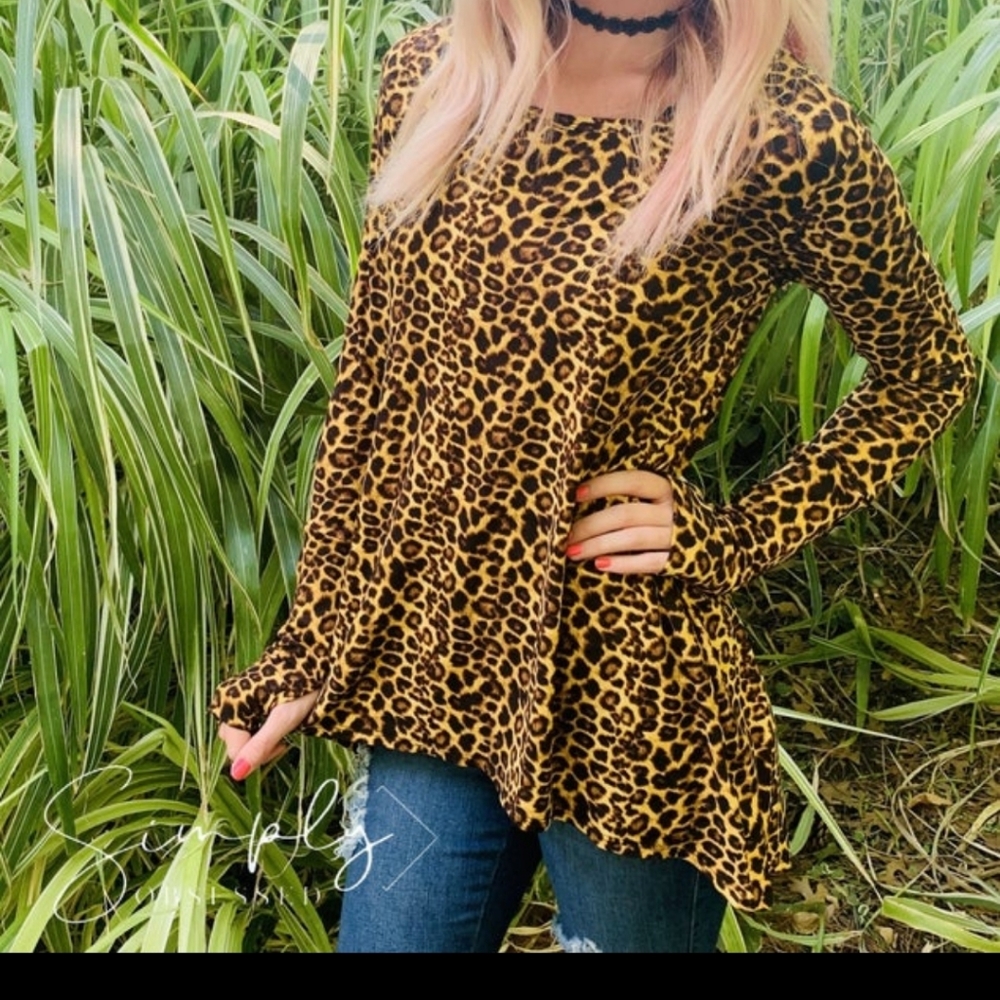 NWOT Leopard Print Tunic. Large